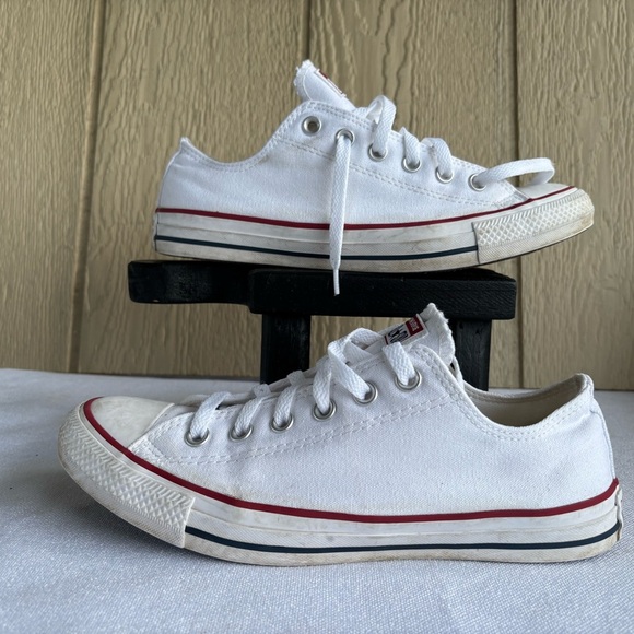 Converse White Sneakers Classic Canvas Design unisex Men’s 8/Women 10 M7652 - Picture 1 of 9